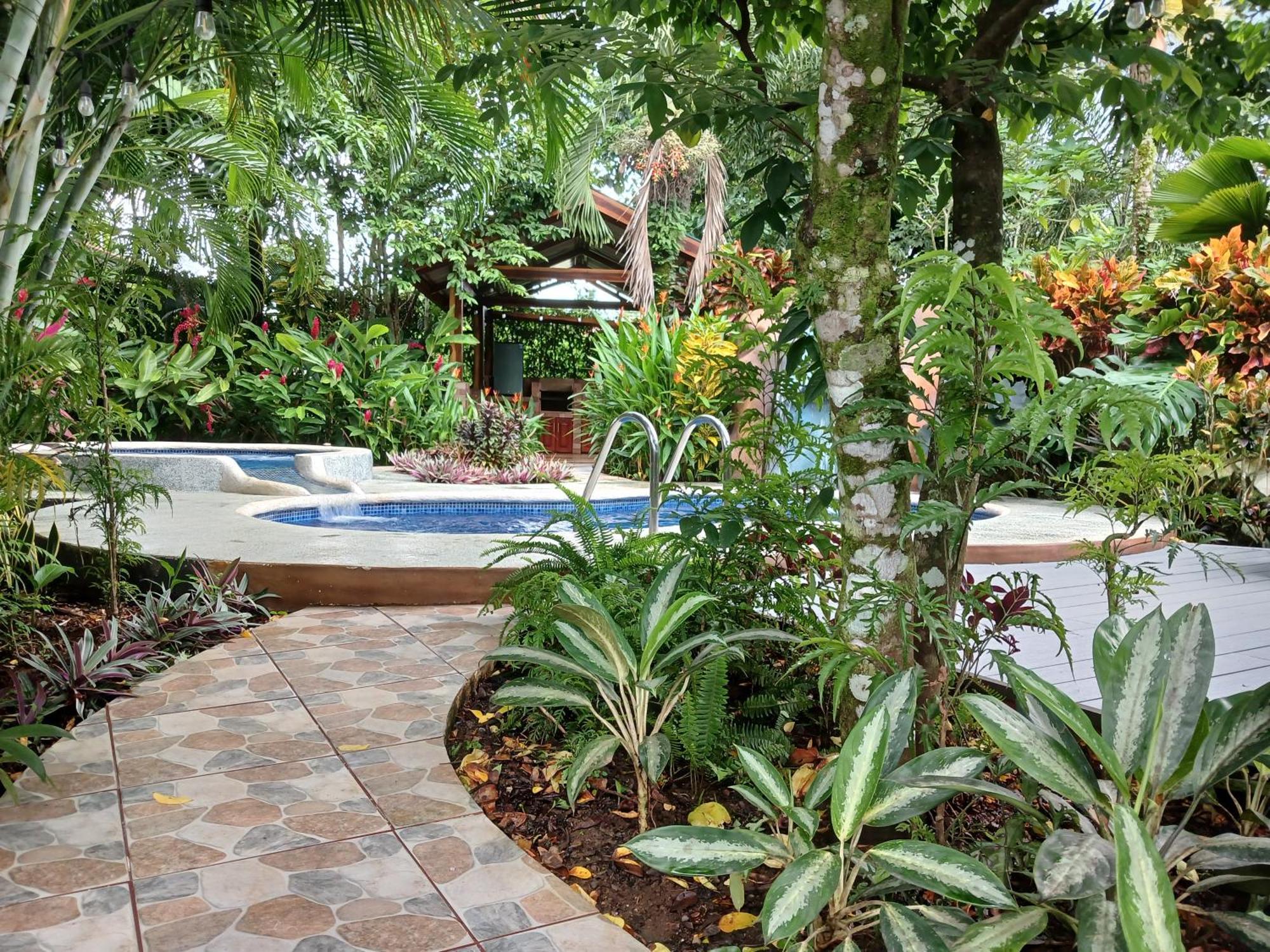 San Gabriel Apartments La Fortuna Extérieur photo